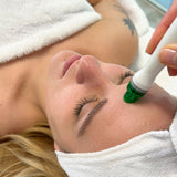 HydroDerma Facial – Hĺbkovo čistiace a rozjasňujúce ošetrenie novej generácie